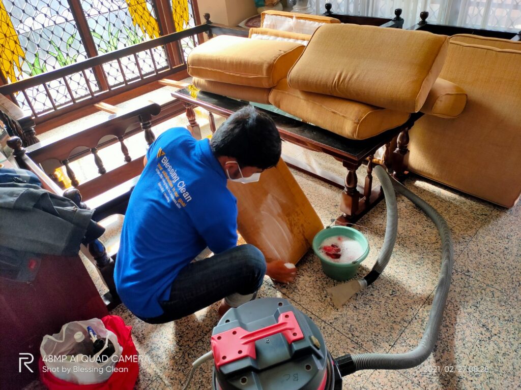 Jasa Cuci Sofa Cibubur