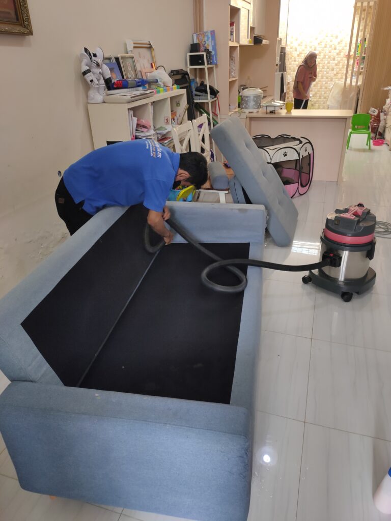 Jasa Cuci Sofa Di Tangerang